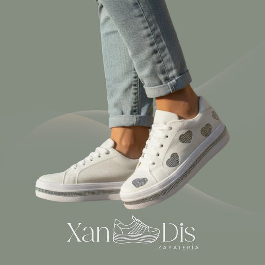TENIS BAMBAS DE CORAZON CON PEDRERIA BRILLOS BRILLANTES MODA XV AÑOS BODA GRADUACION