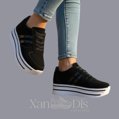 TENIS DE PLATAFORMA ALTA CUÑA DAMA NEGRO NOBUK RAYAS CHAROL